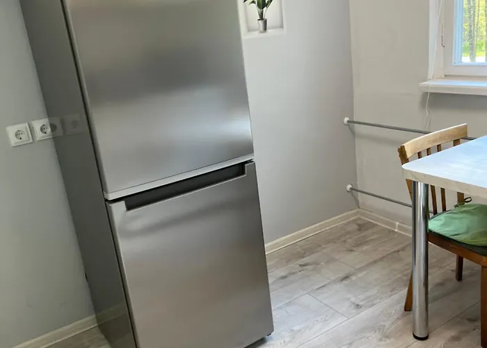 Apartament Korter Uembritsetud Metsaga