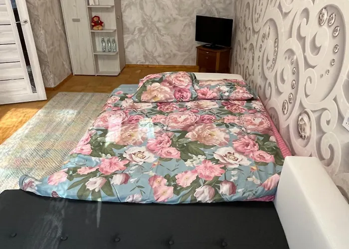 Apartament Korter Uembritsetud Metsaga